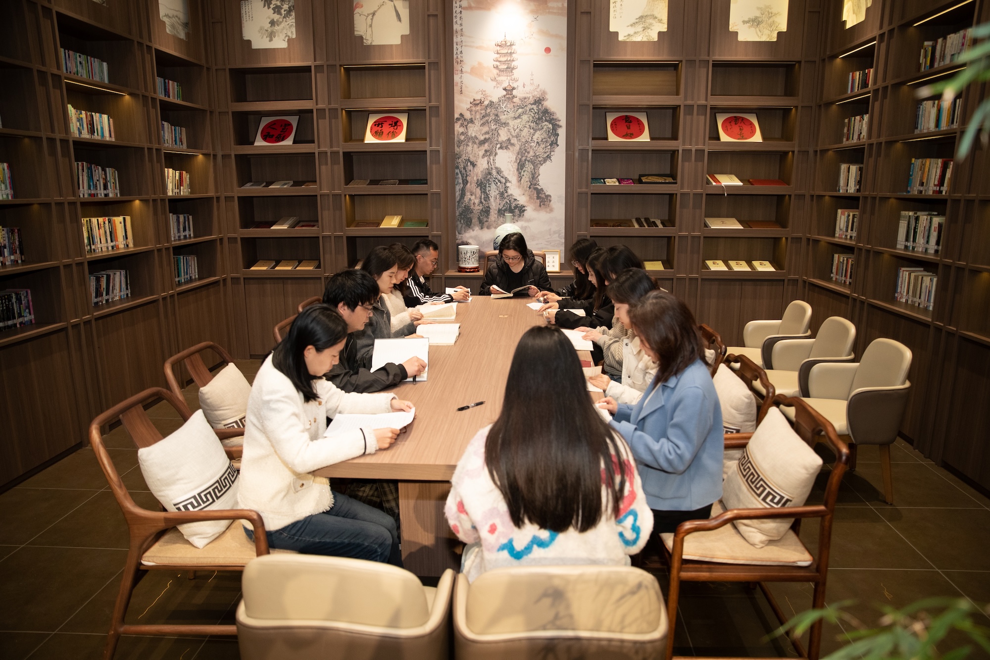 以书香涵养初心 以阅读凝聚合力 ǀ 九游体育组织开展世界读书日主题系列活动