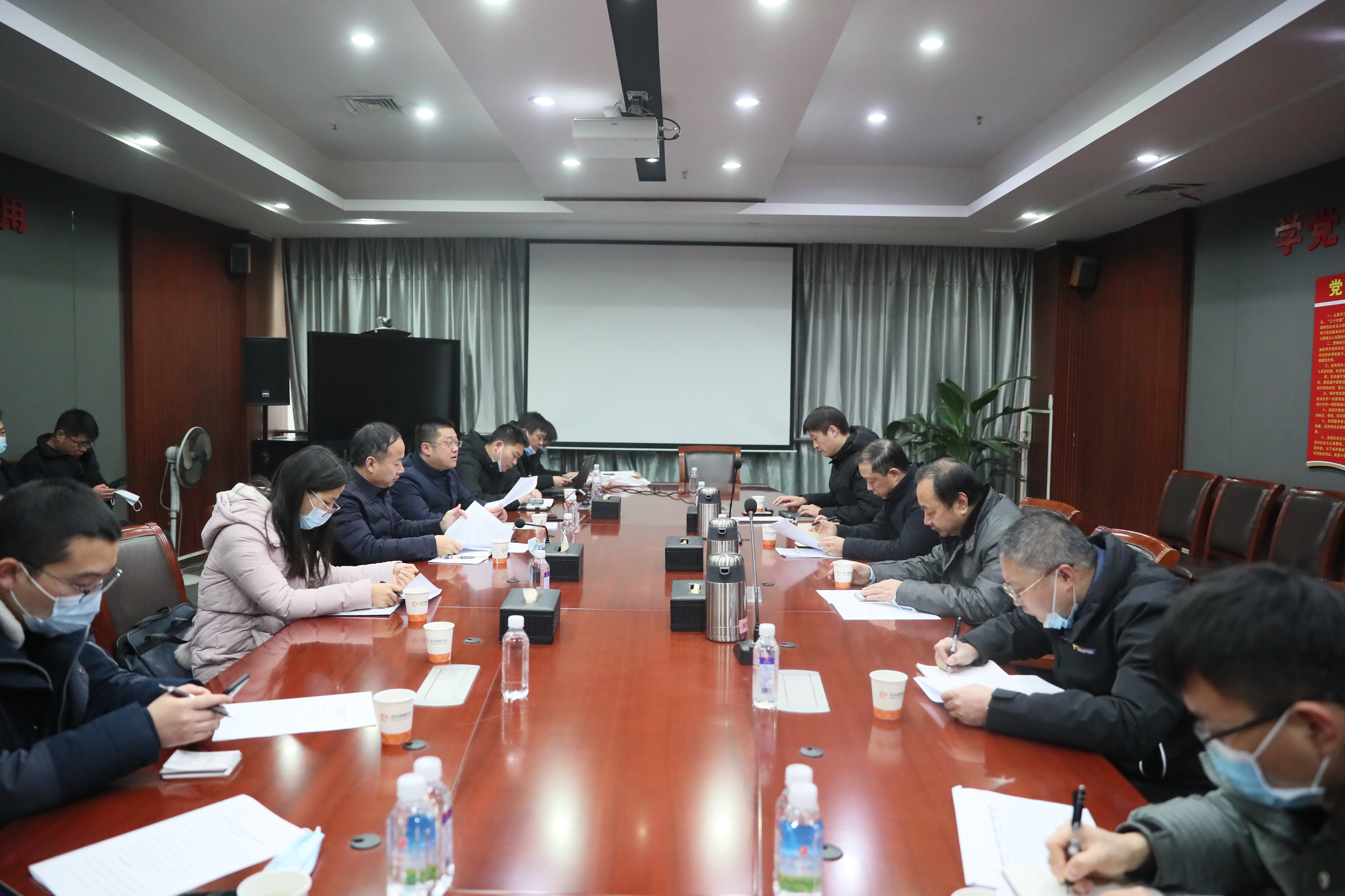 市纪委监委派驻市城建局纪检监察组调研九游体育平战结合改造项目(图6)