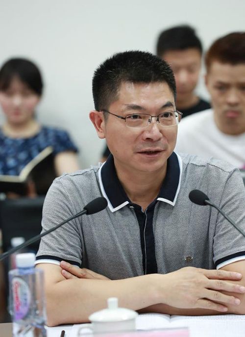 九游体育召开半年经济工作会(图3)