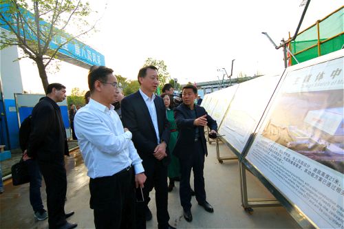 军运会执委会主任杨剑调研九游体育军运会场馆建设(图8)