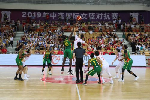 国际女篮对抗赛 中国队在九游体育战胜塞内加尔队(图1)