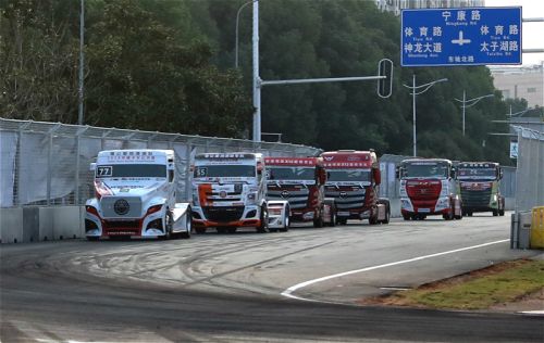 “铁马”大战引爆赛场(图9)