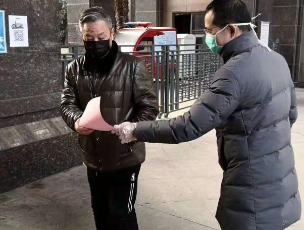 今天，九游体育继续奋战在“战疫”一线(图4)