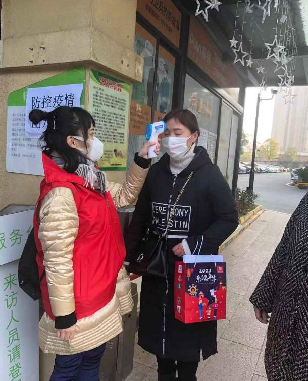 今天，九游体育继续奋战在“战疫”一线(图6)