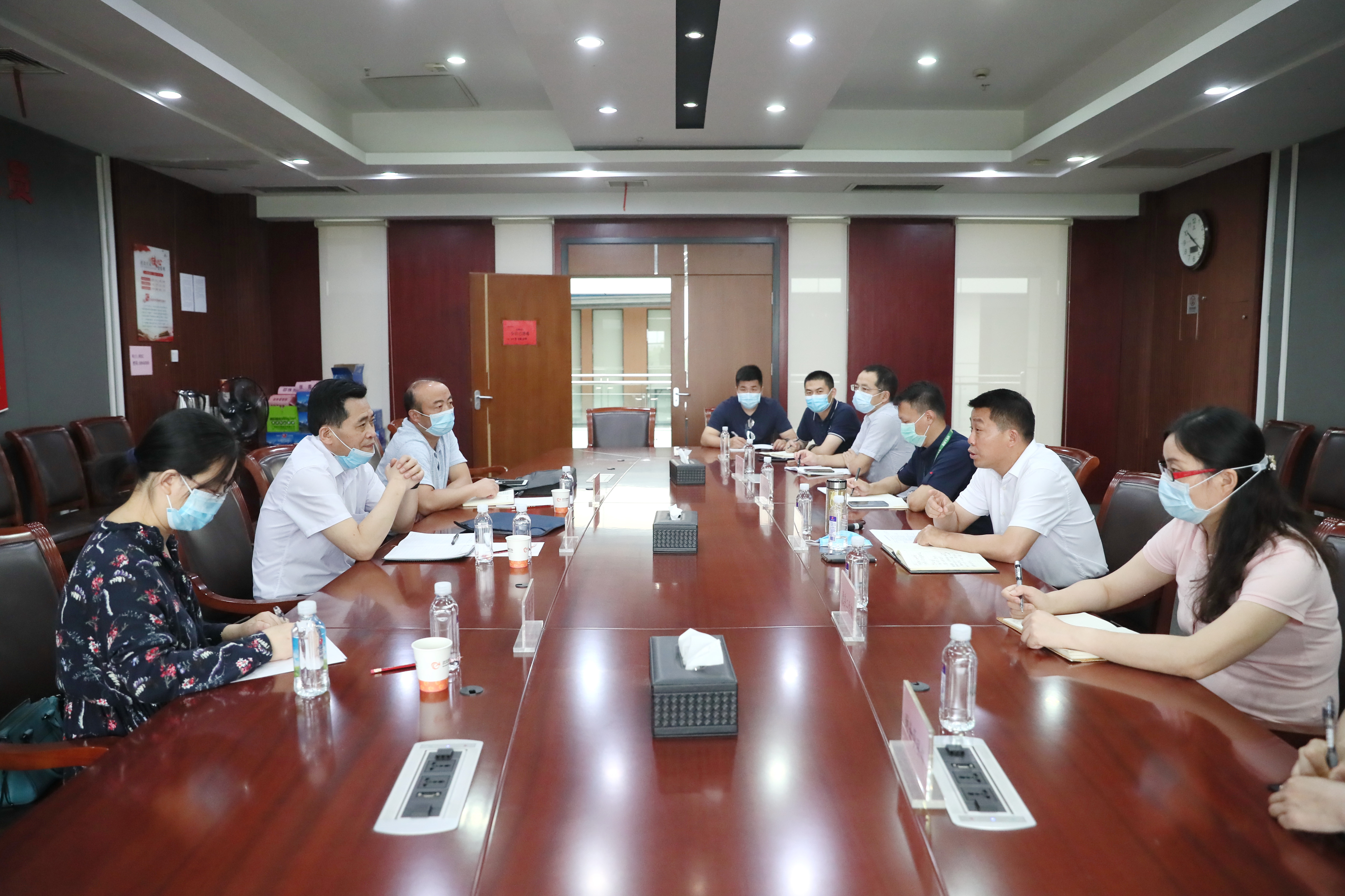 省信访局等部门领导来公司调研  全力支持九游体育发展