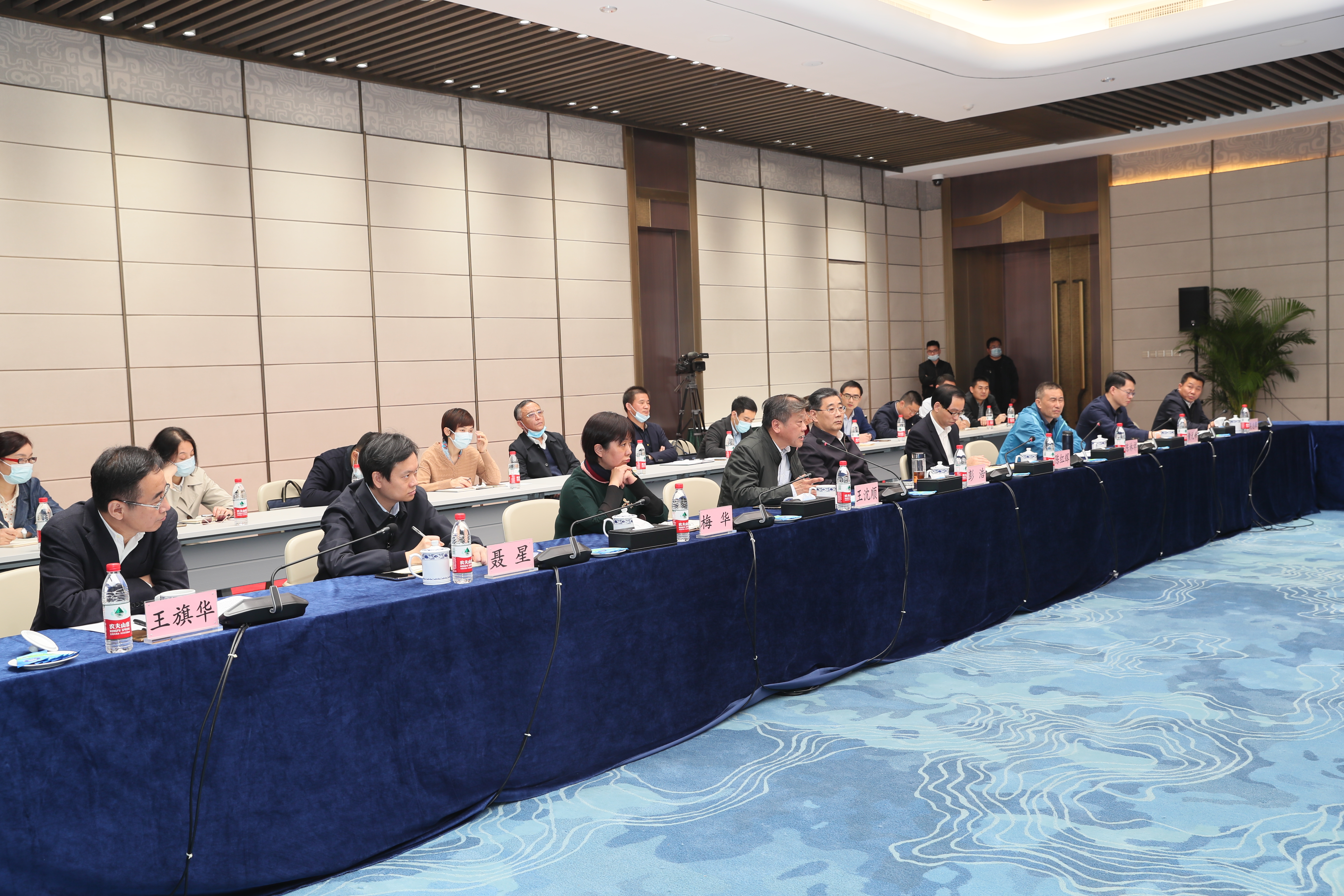副省长肖菊华来公司调研：九游体育在做好军运会“后半篇文章”中具有标杆意义(图10)