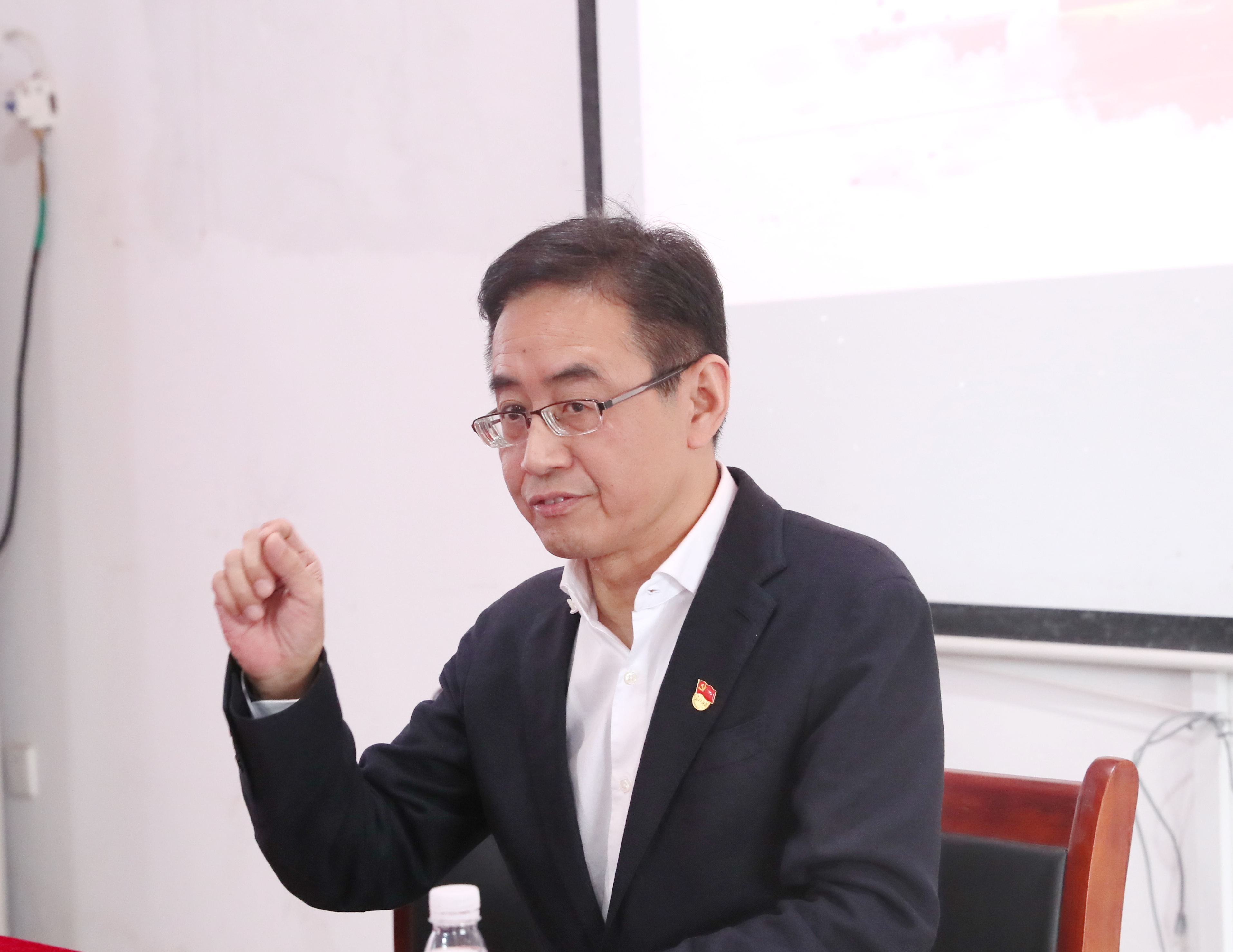 党建结对共建 九游体育和十八家社区联合开展主题党日活动(图5)