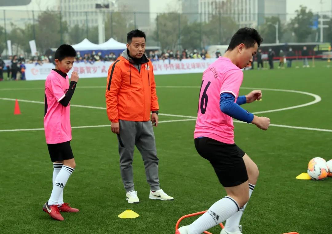 运动赋能  体教融合｜九游体育足球嘉年华暨湖北足球明星公开课活动圆满落幕(图4)